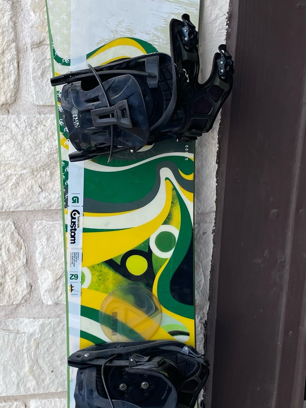 Burton Custom Snowboard + Flow Bindings | Snowboard Setup